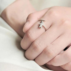 Dragonfly Ring Sweet Diamond Ring